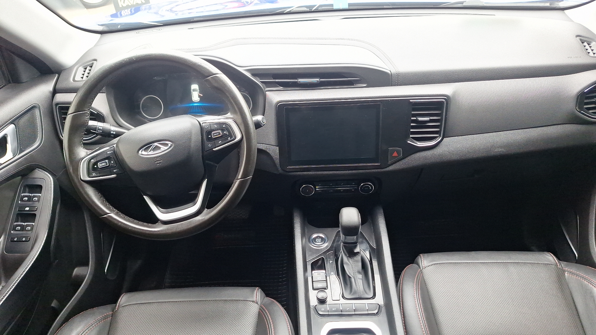 Chery Tiggo 3 — foto 6 de 15