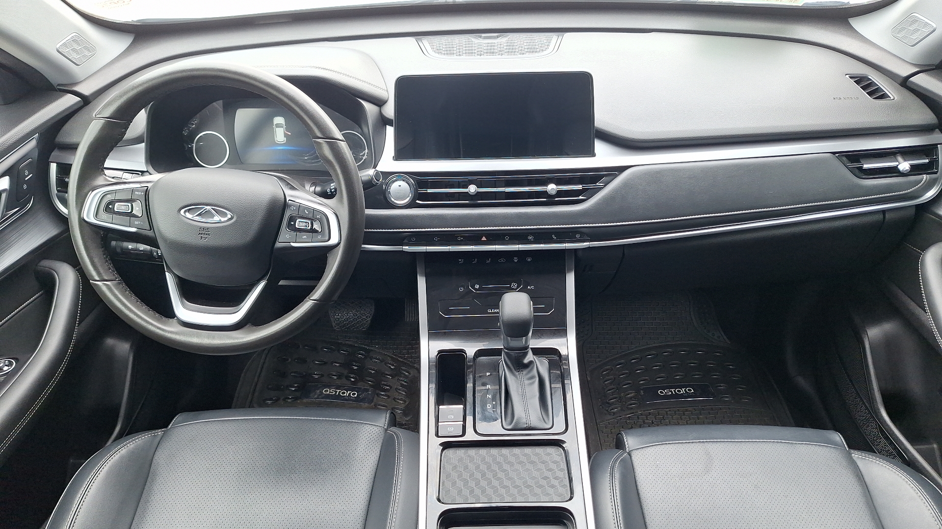 Chery Tiggo 3 Pro — foto 6 de 15