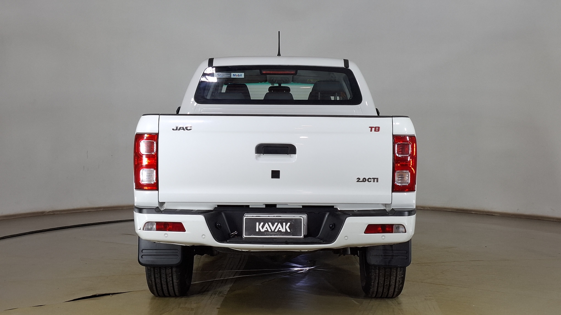 JAC T8 — foto 5 de 15