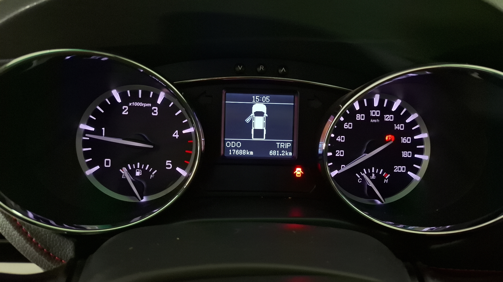 JAC T8 — foto 9 de 15