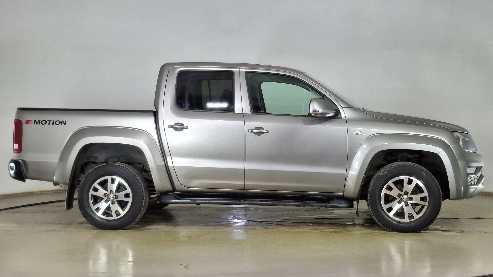 Volkswagen Amarok — foto 4 de 15