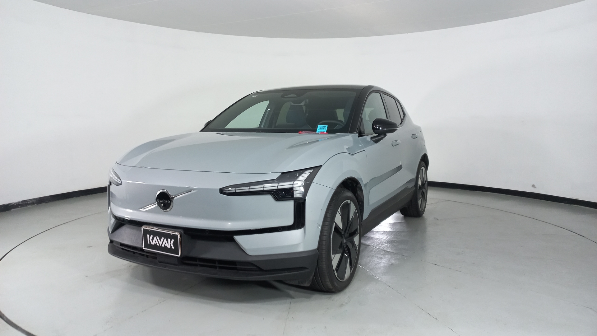 Volvo ex30 2024