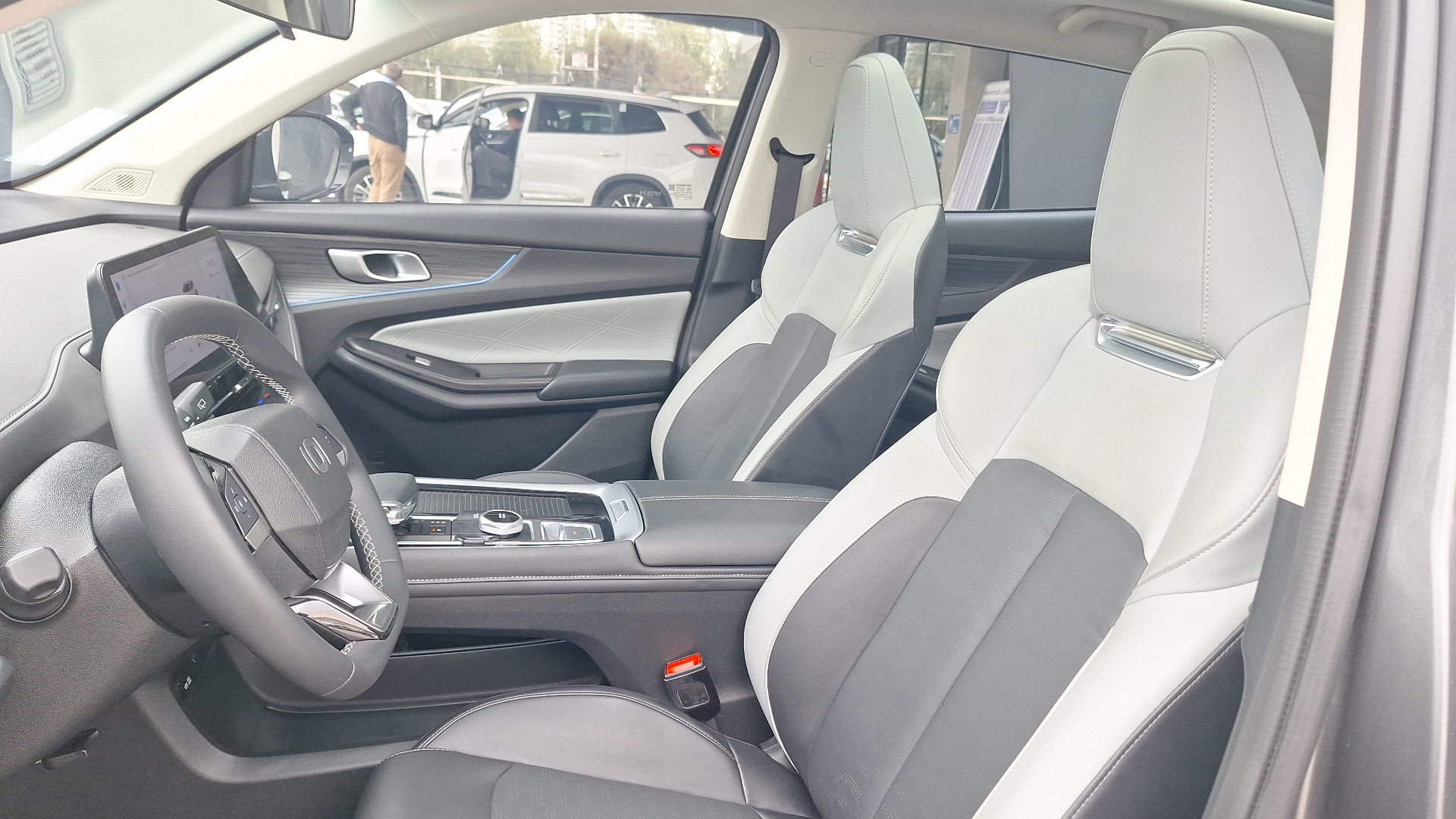 Changan Cs55 — foto 15 de 16