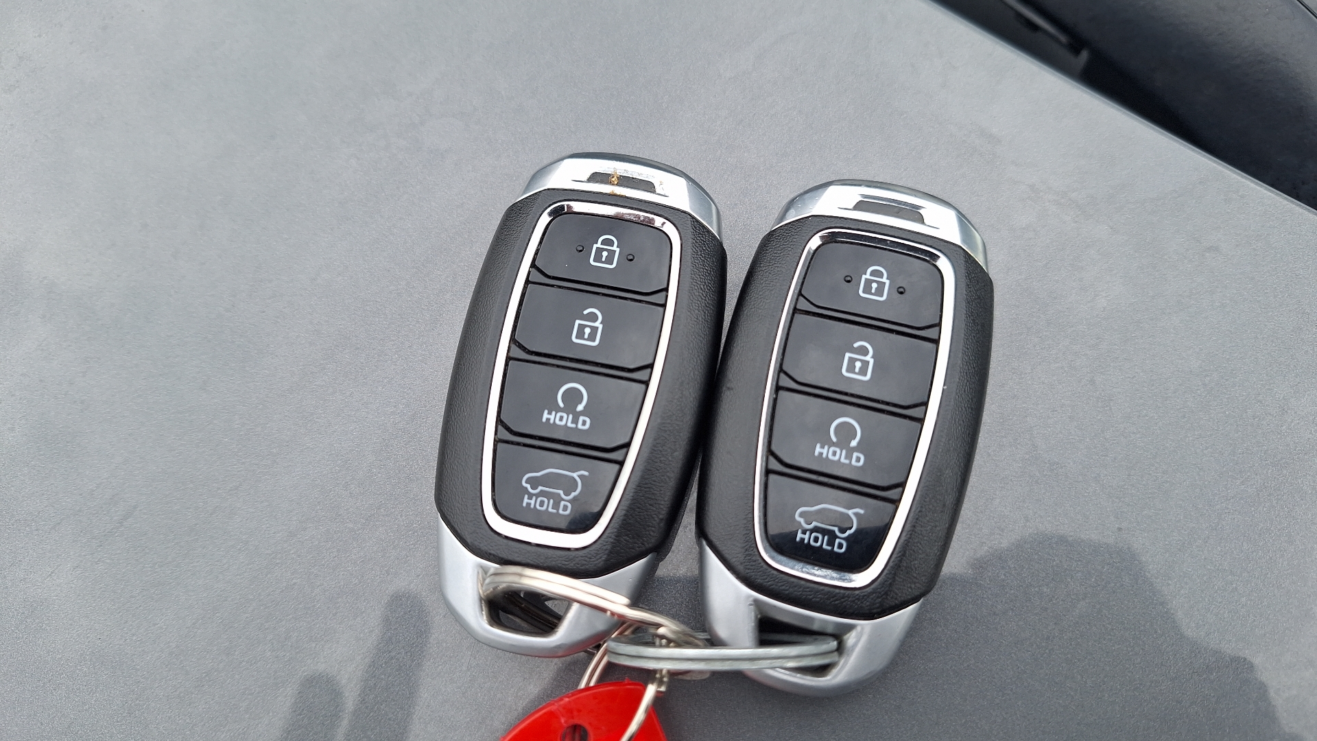 Hyundai Kona — foto 7 de 15