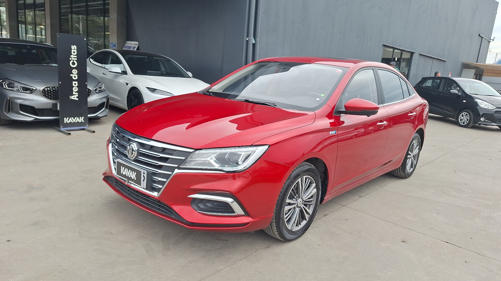MG 5 — foto 1 de 16