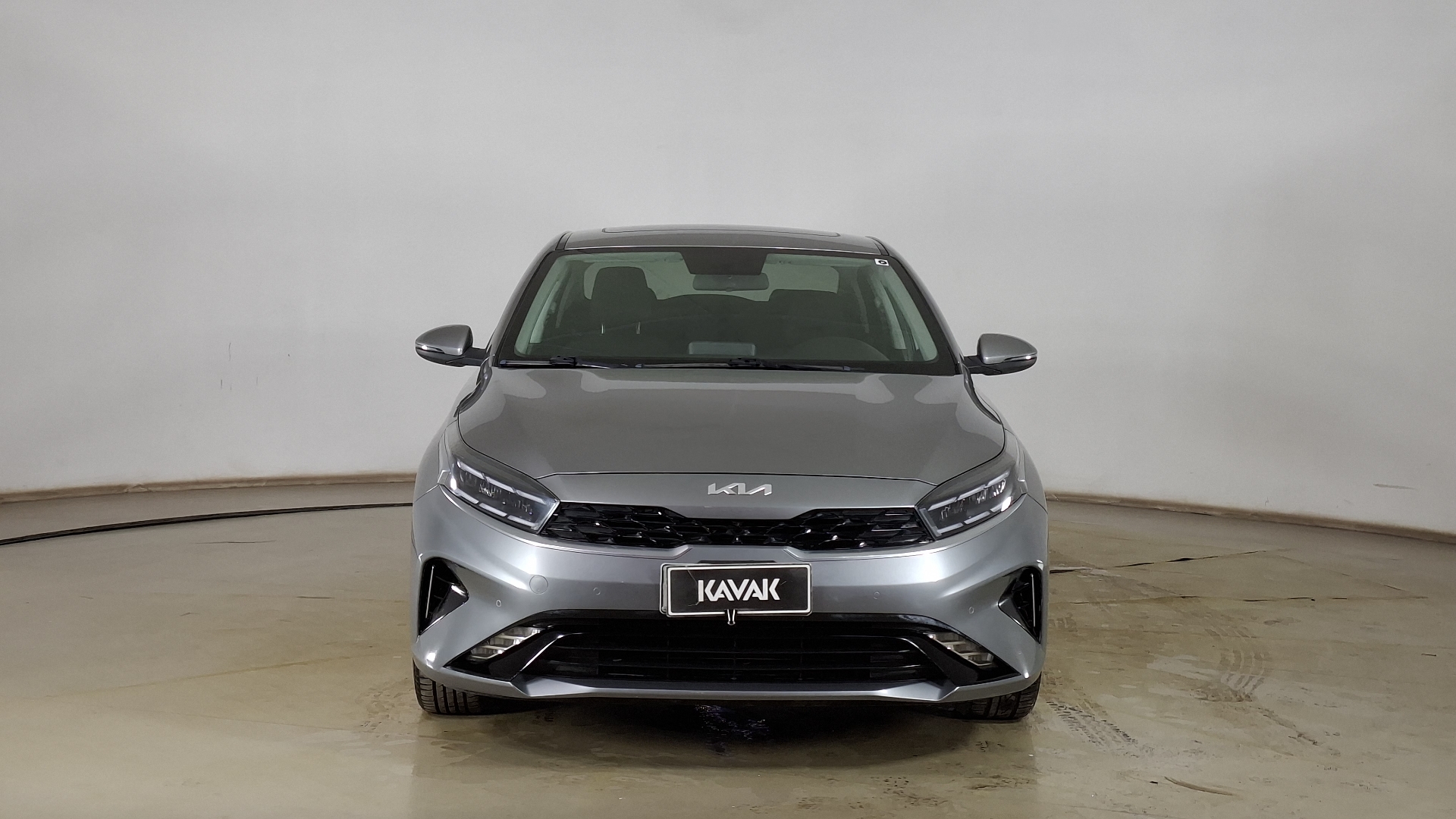 KIA Cerato — foto 2 de 17