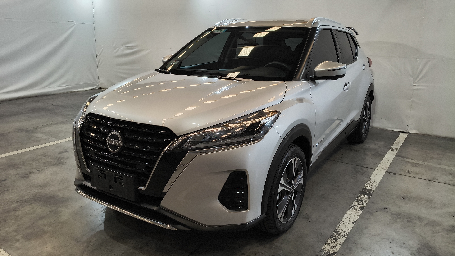Nissan Kicks Play 2025