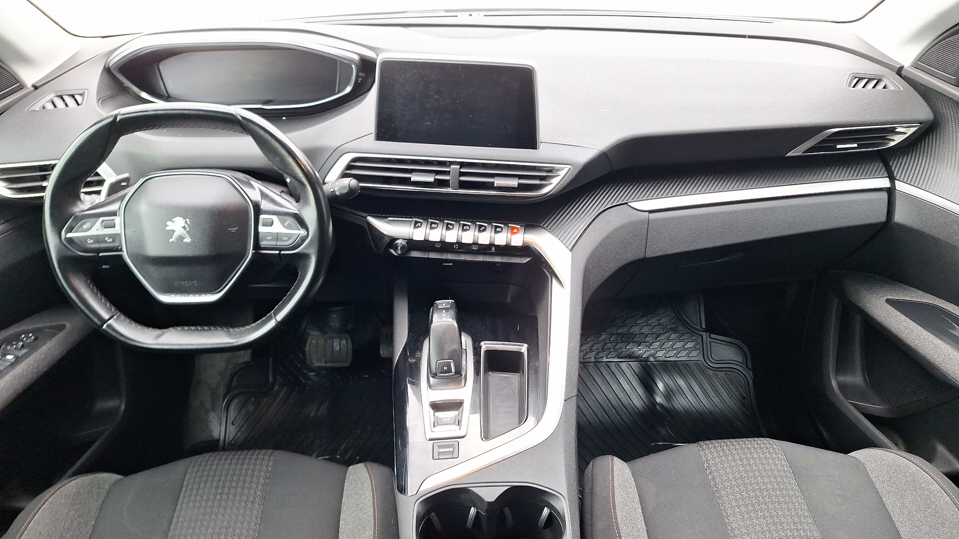 Peugeot 5008 — foto 6 de 16