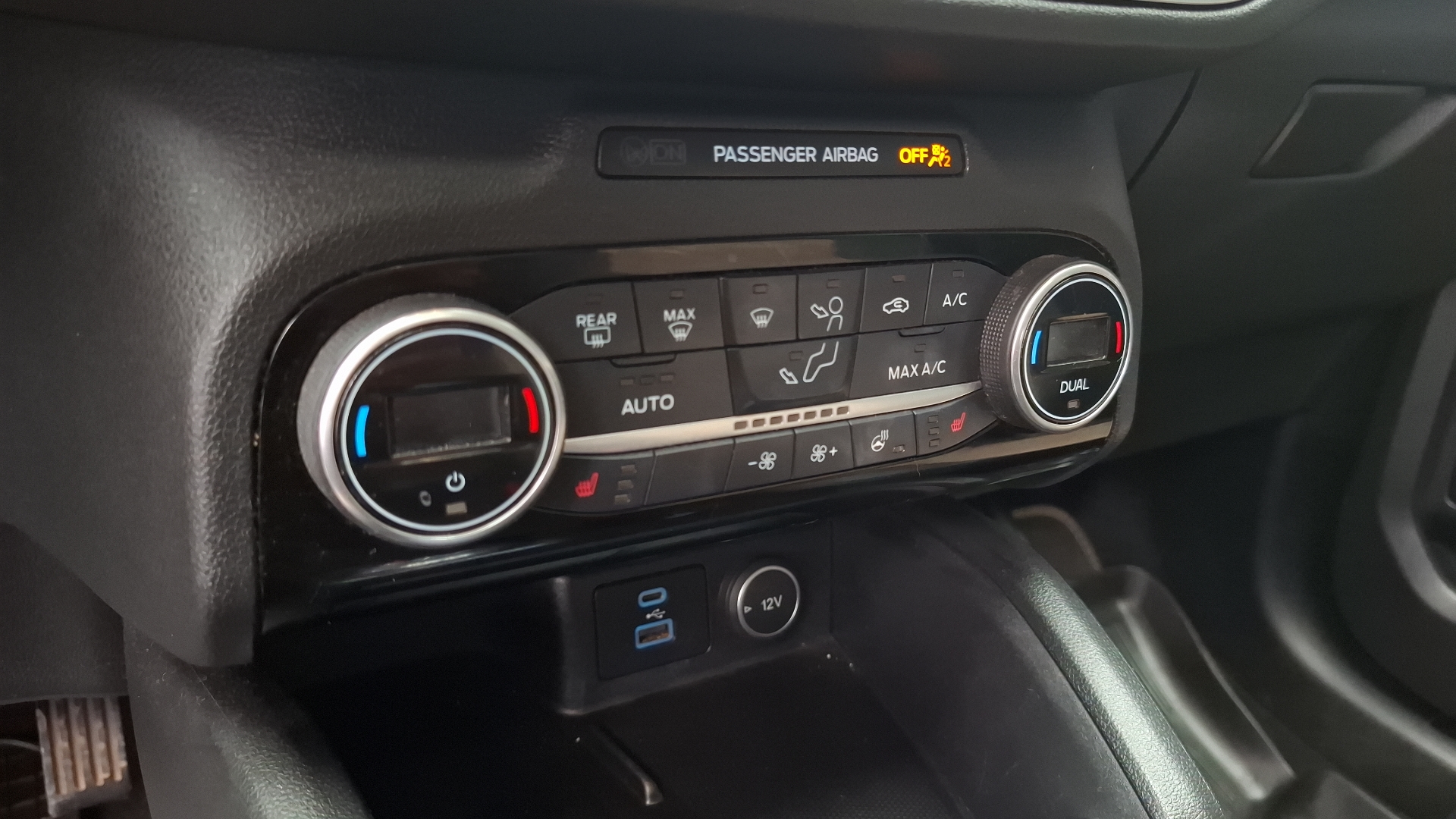 Ford Escape — foto 16 de 16