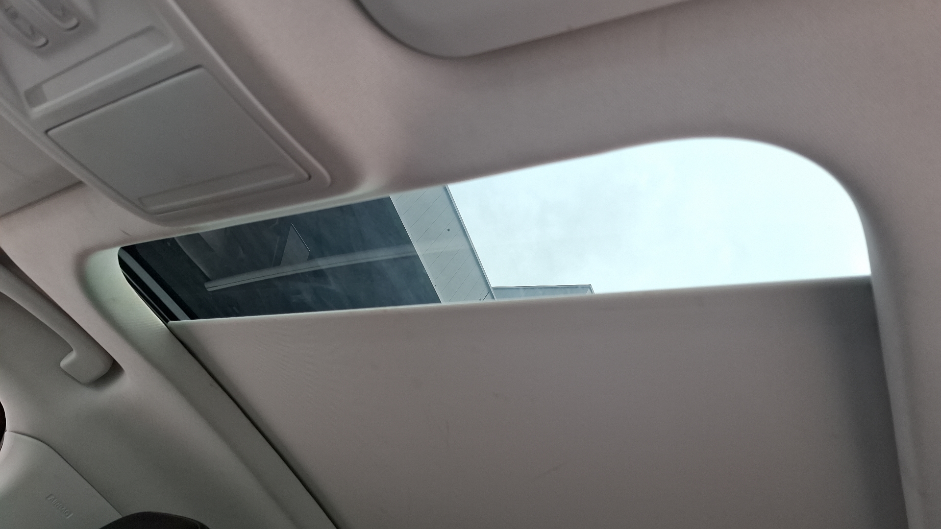 Ford Escape — foto 13 de 16