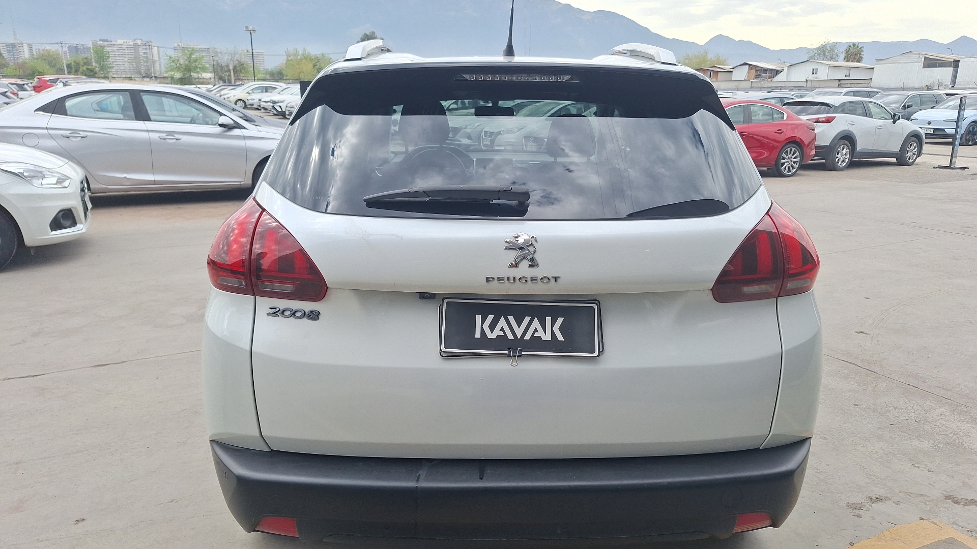 Peugeot 2008 — foto 3 de 15