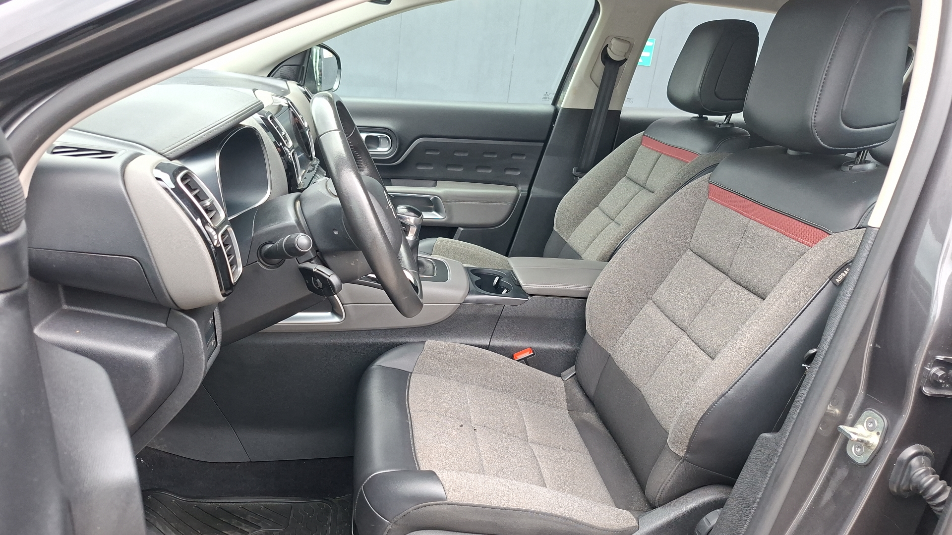 Citroën C5 Aircross — foto 13 de 15
