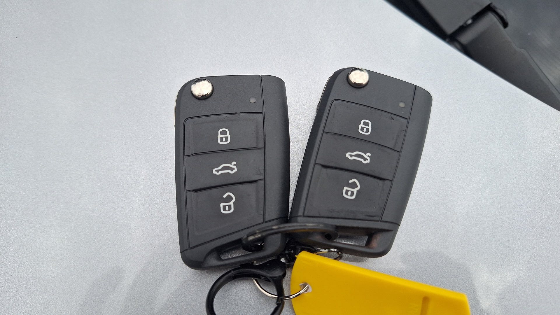 Volkswagen T-Cross — foto 7 de 15