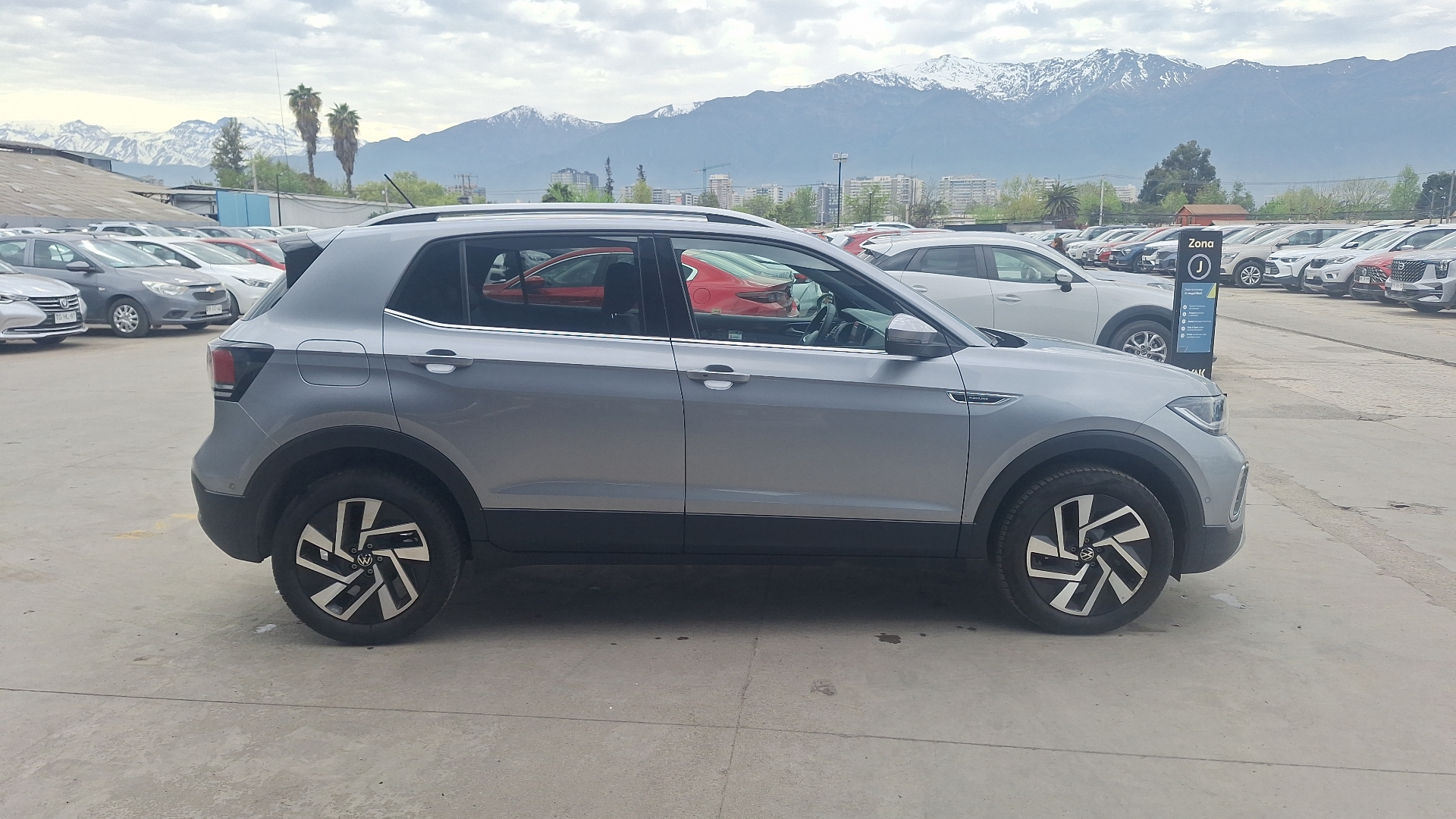 Volkswagen T-Cross — foto 5 de 15