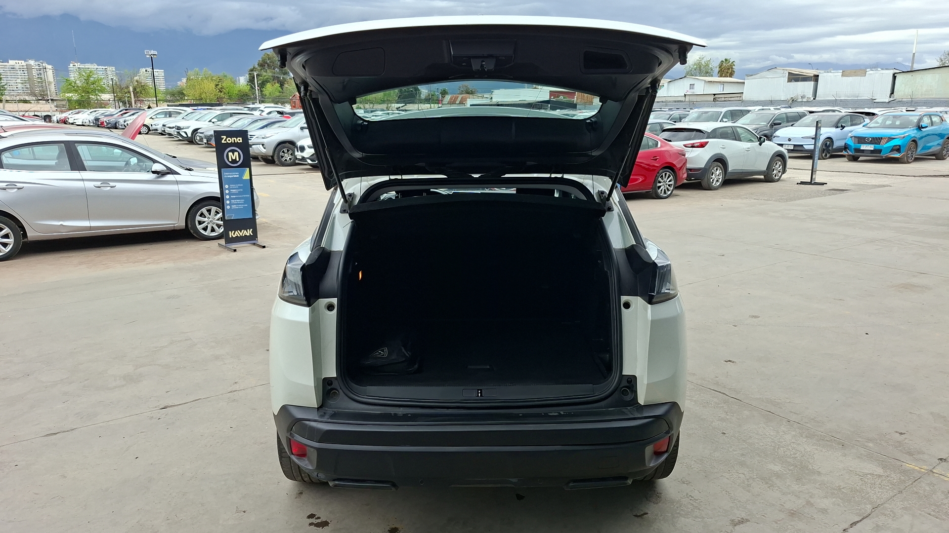 Peugeot 3008 — foto 4 de 15
