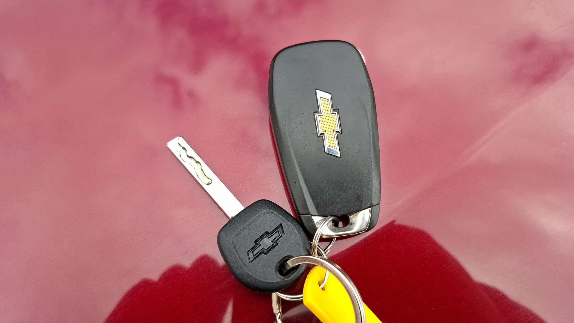 Chevrolet Onix — foto 7 de 15