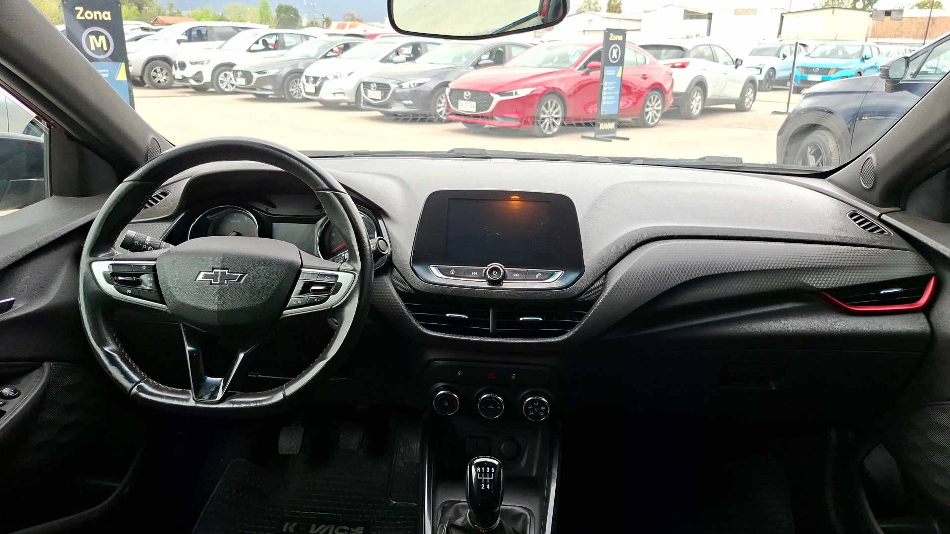 Chevrolet Onix — foto 6 de 15