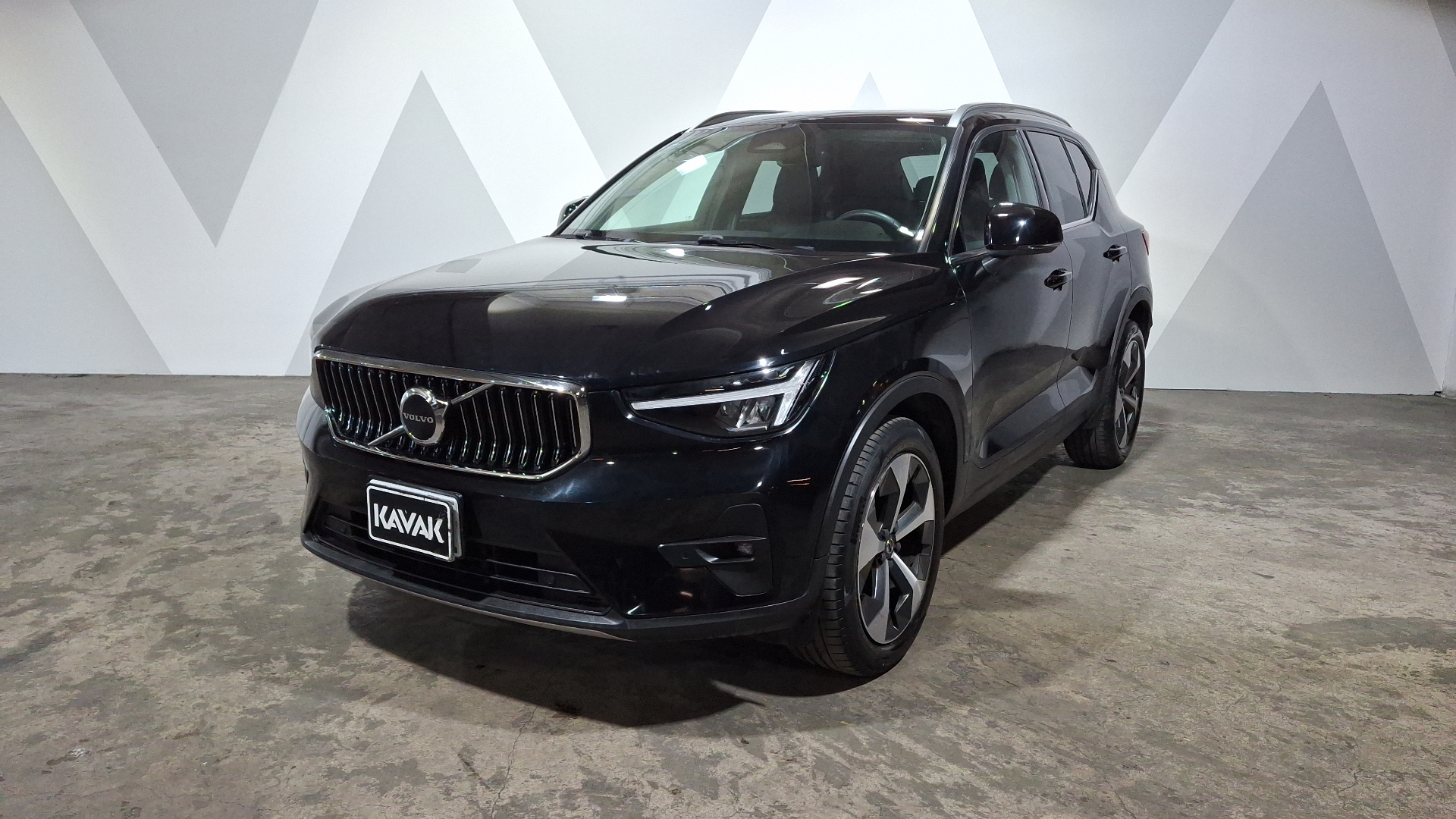 Volvo XC40 2023