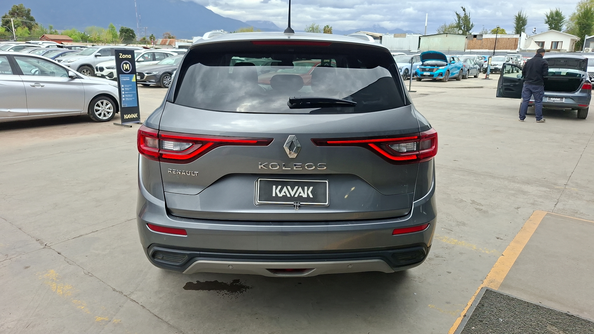 Renault Koleos — foto 3 de 14