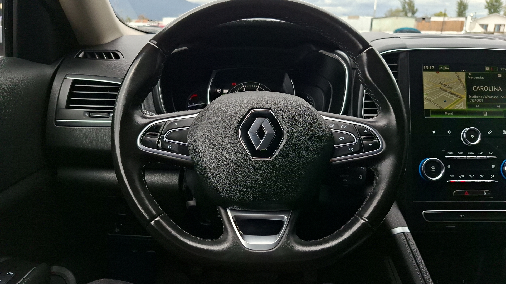 Renault Koleos — foto 8 de 14