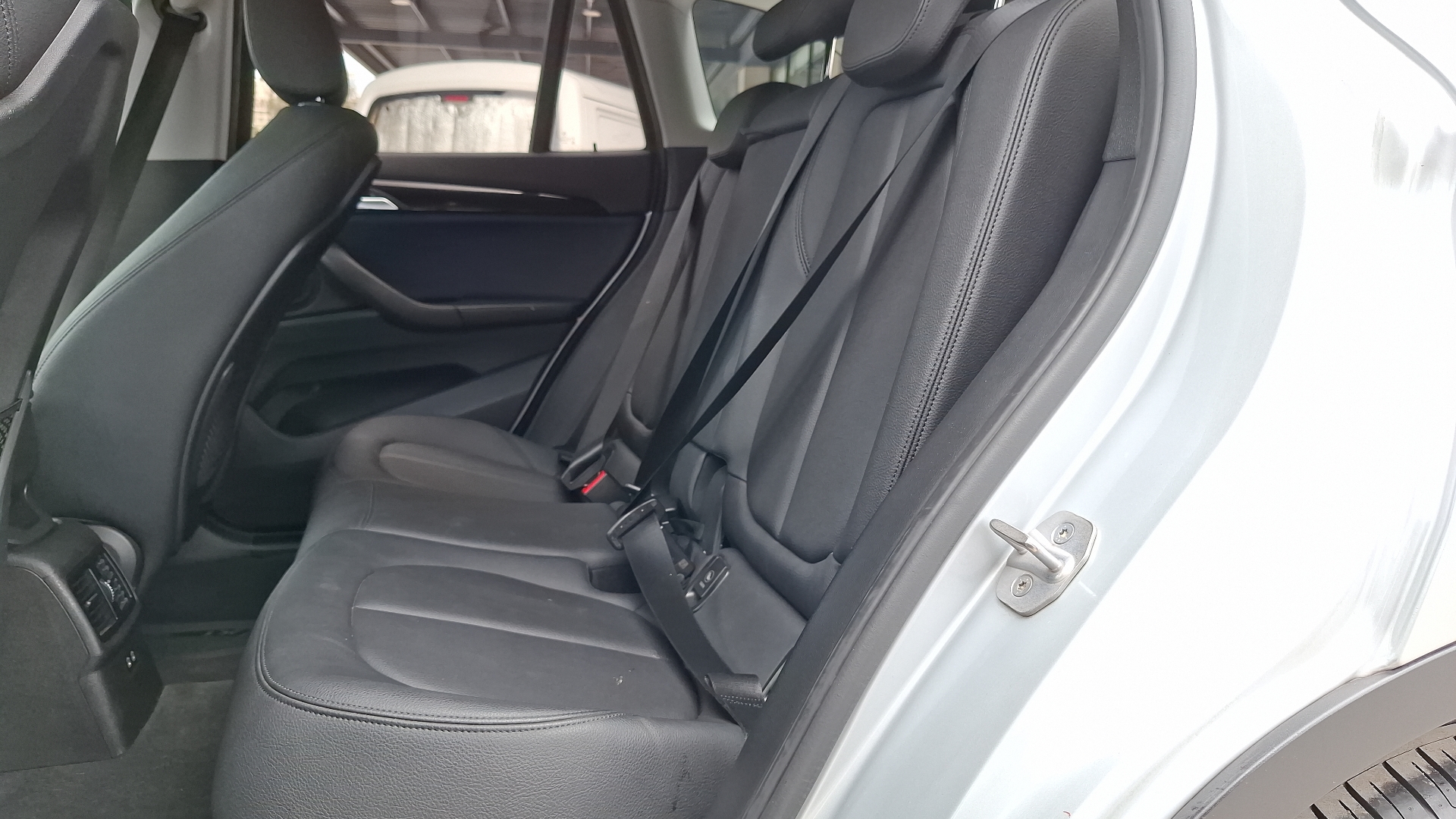 BMW X1 — foto 14 de 15