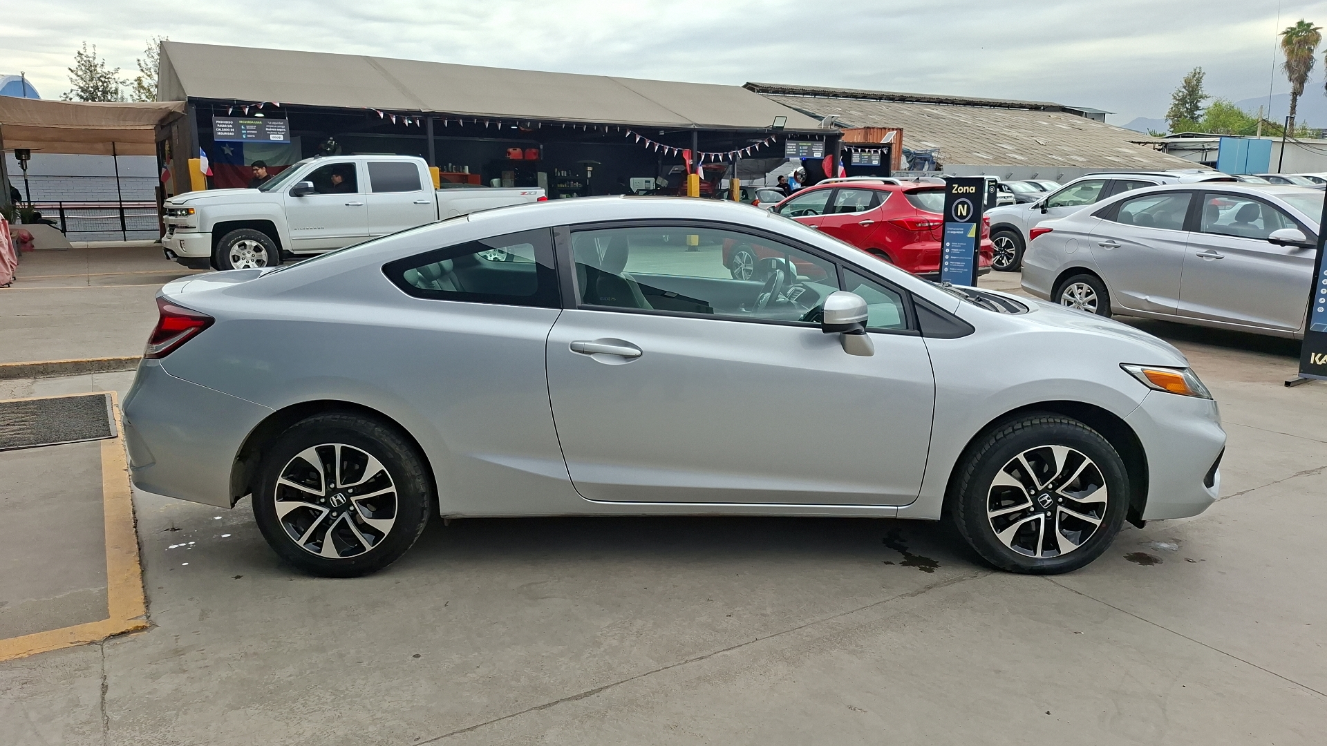 Honda Civic — foto 5 de 16