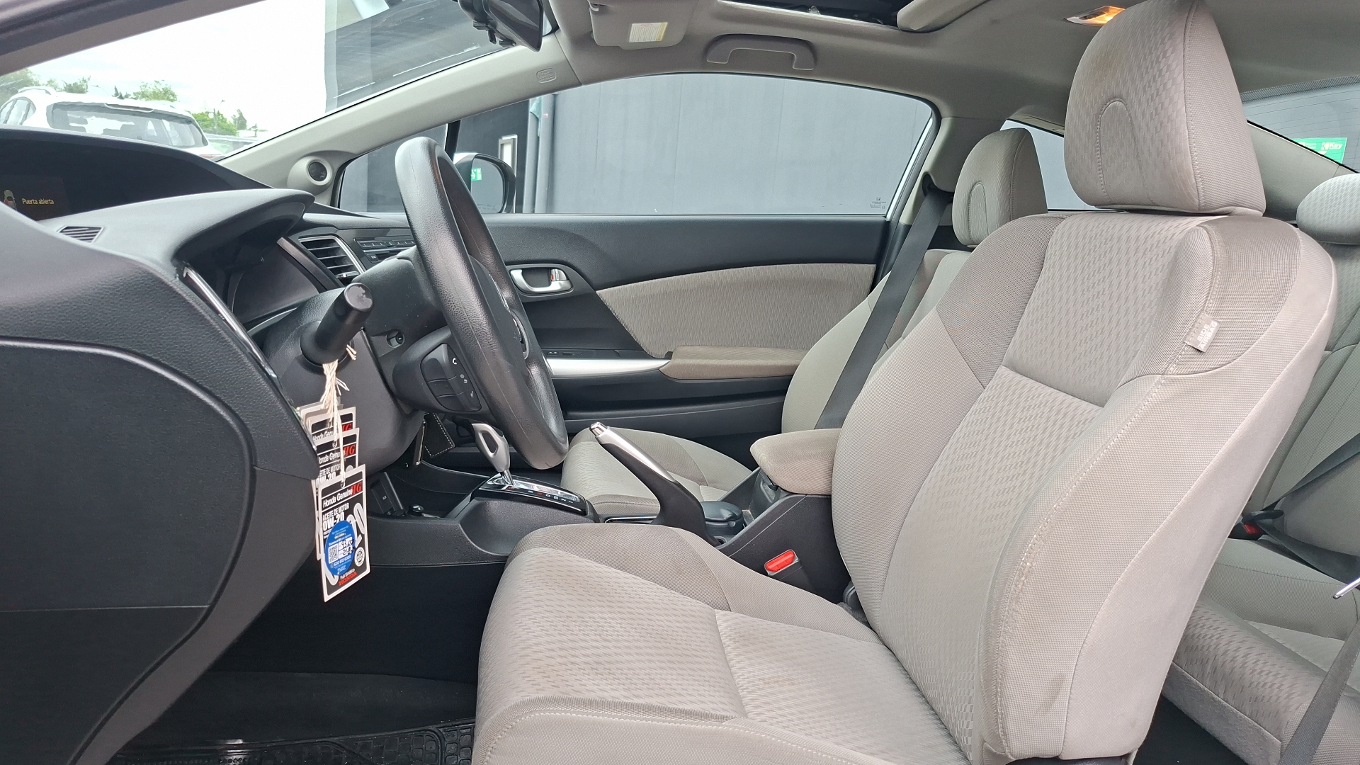 Honda Civic — foto 14 de 16