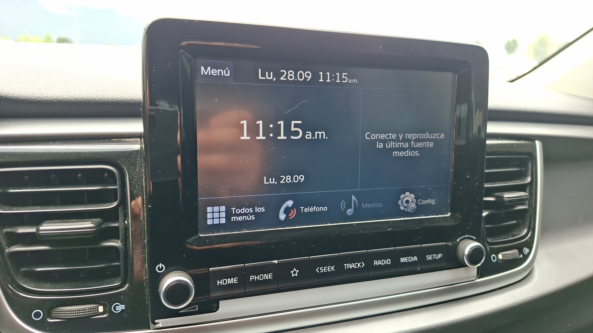 KIA Rio5 — foto 10 de 16
