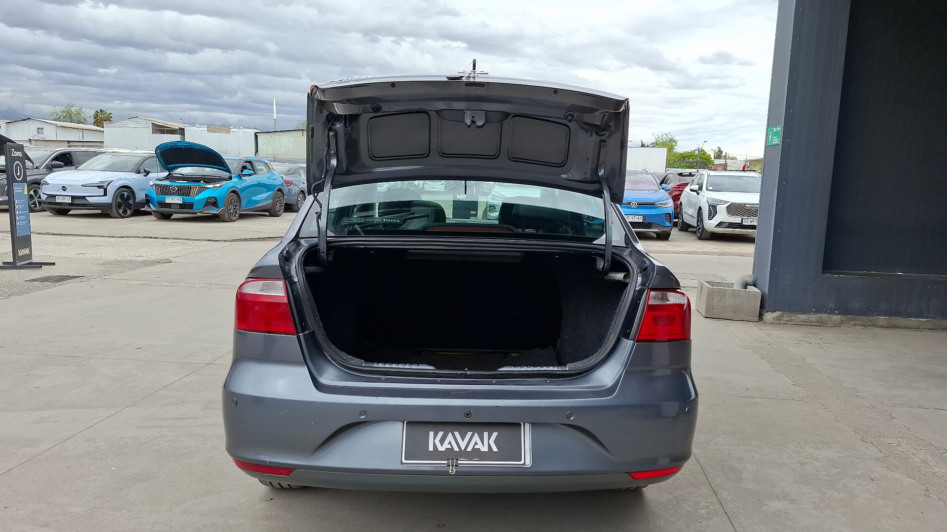 Volkswagen Voyage — foto 4 de 15