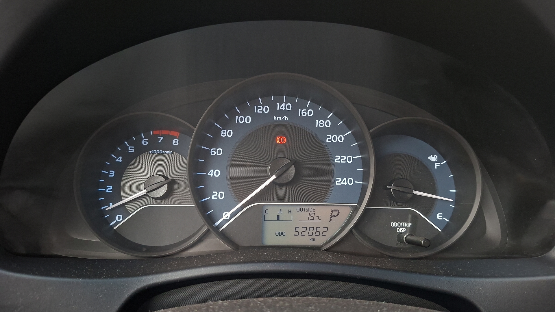 Toyota Corolla — foto 9 de 15