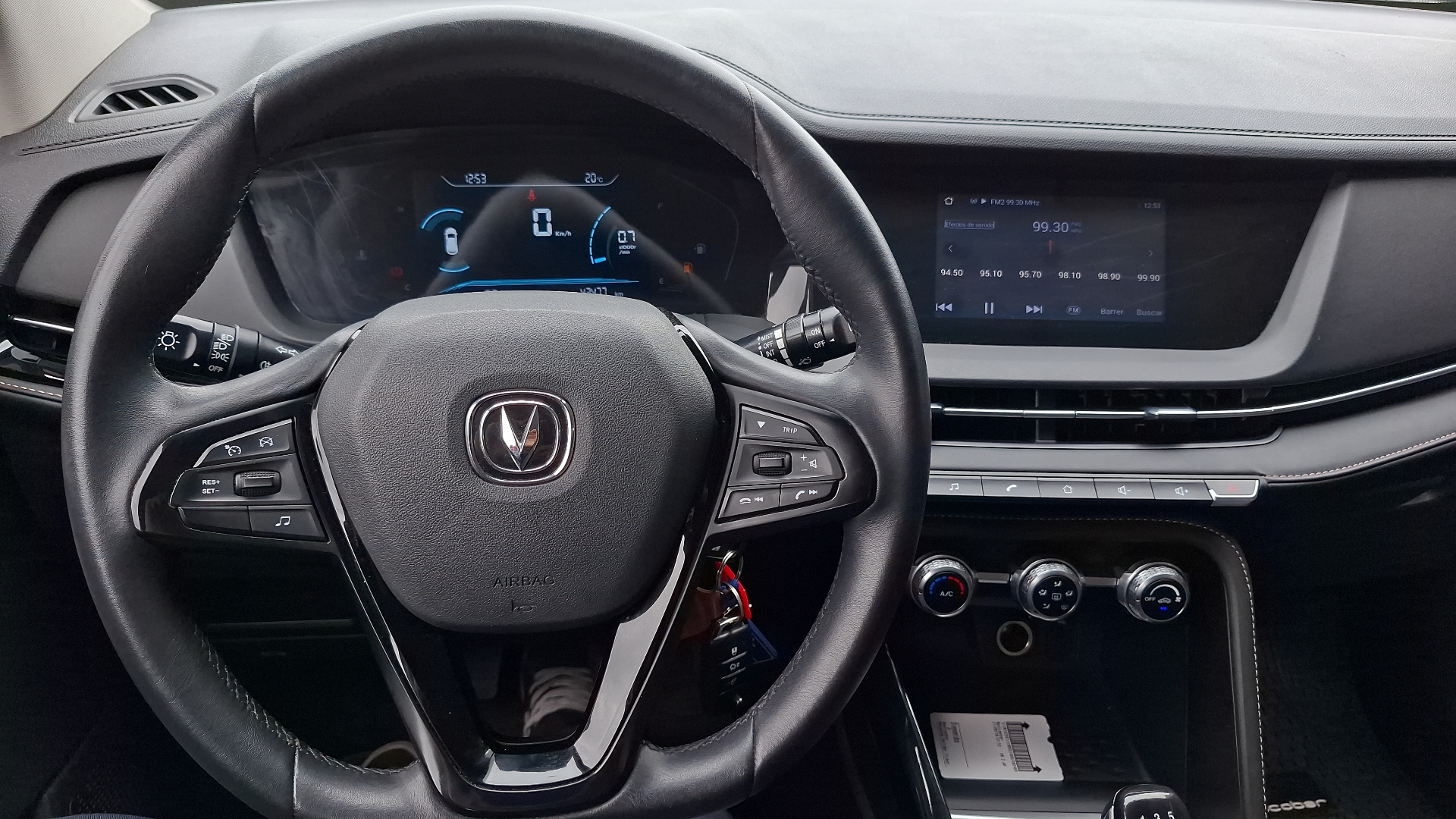 Changan Cs15 — foto 8 de 15
