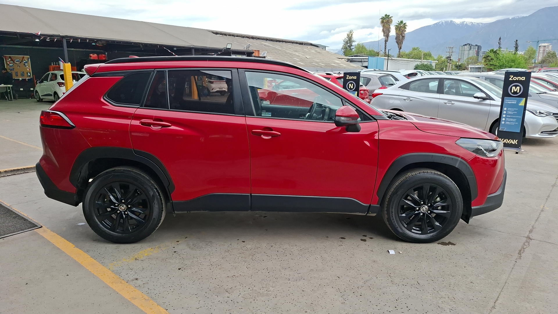 Toyota Corolla Cross — foto 5 de 15