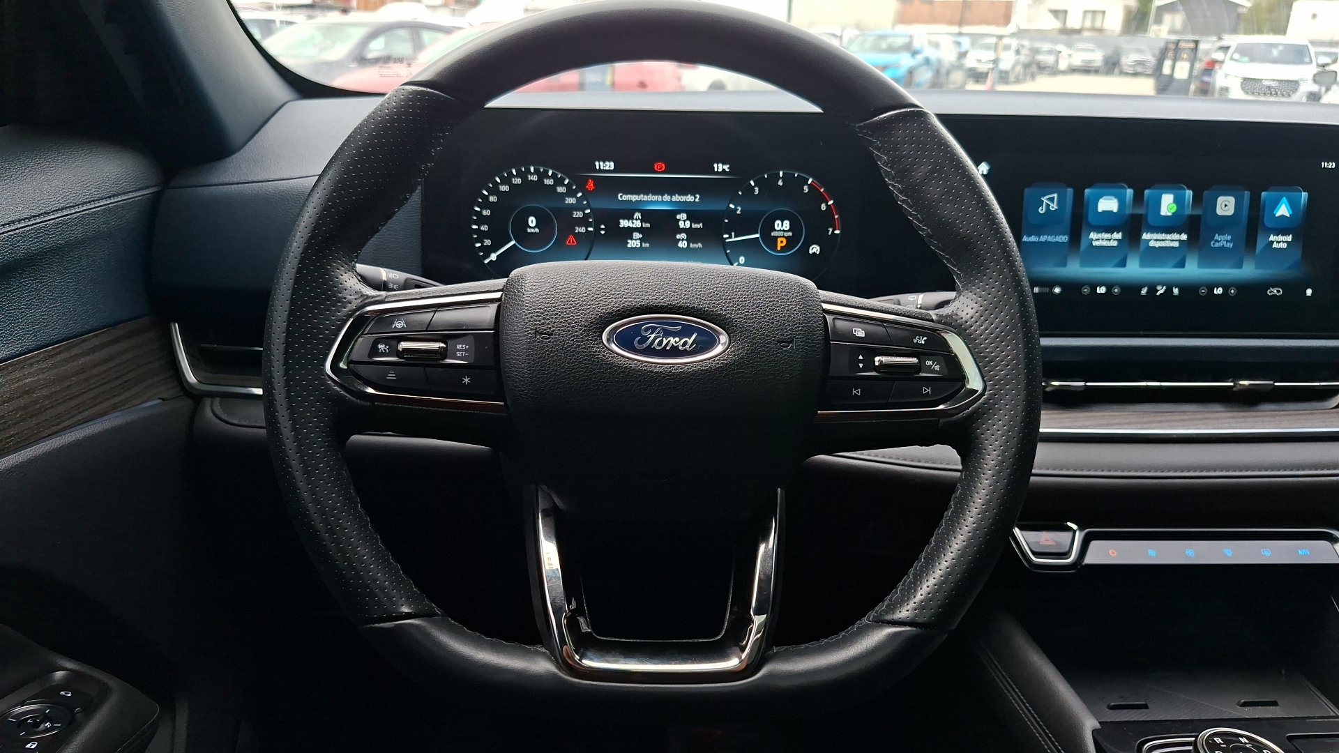 Ford Territory — foto 8 de 16