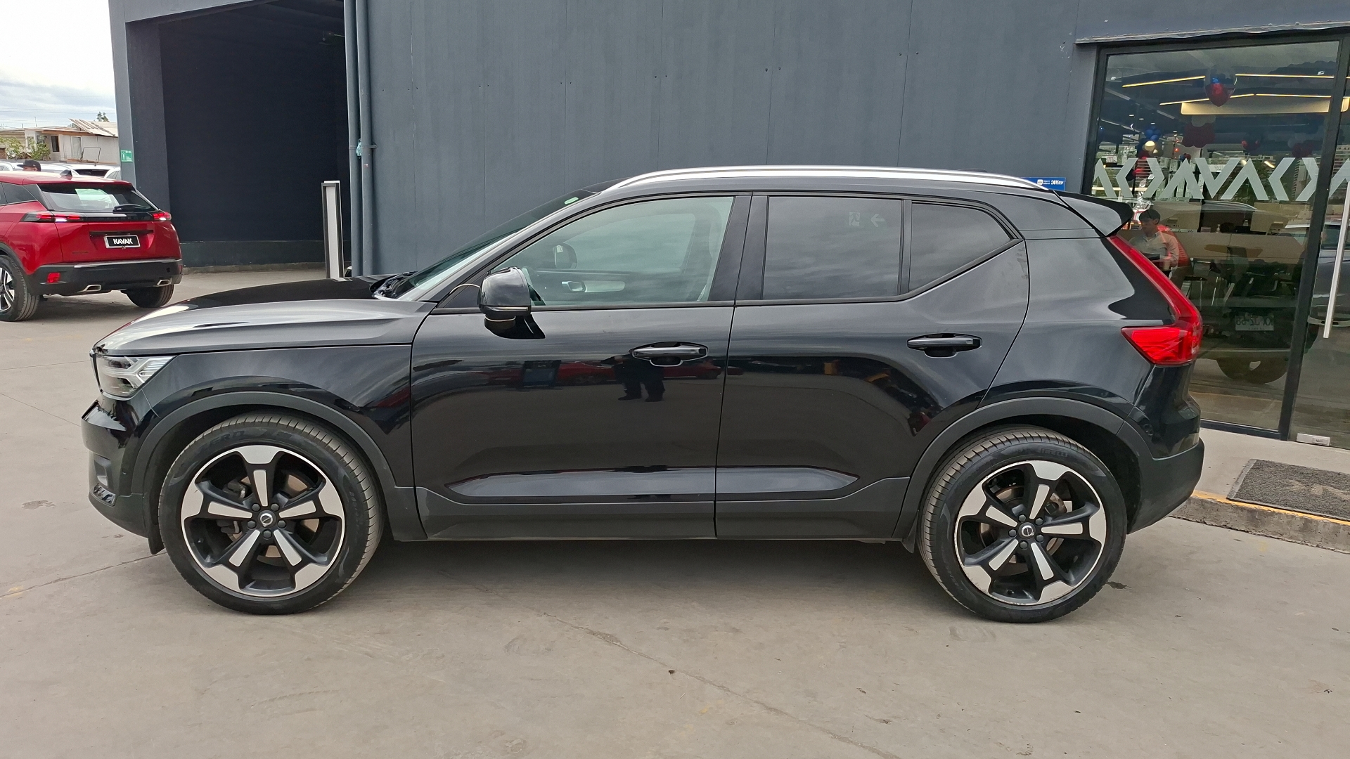 Volvo XC40 — foto 2 de 16