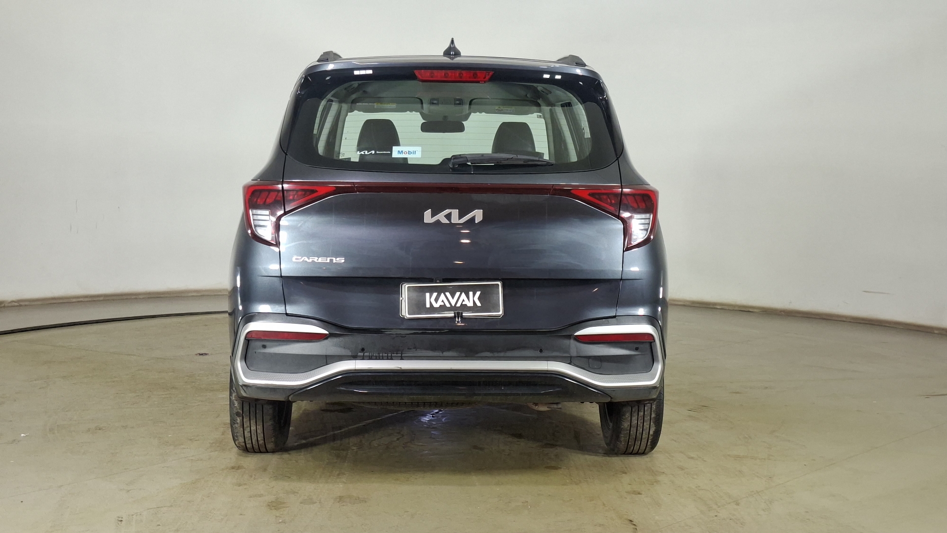 KIA Carens — foto 5 de 17