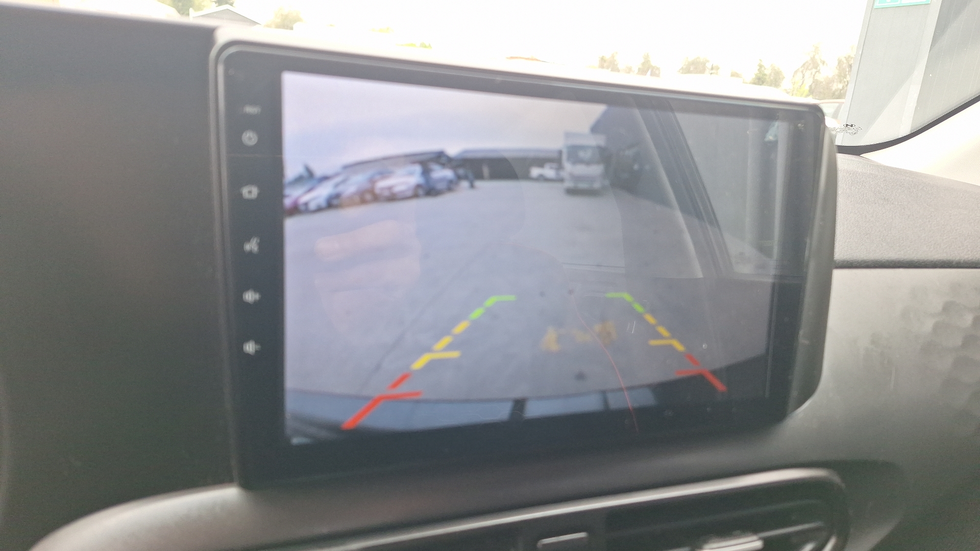 Hyundai Grand I10 — foto 12 de 15
