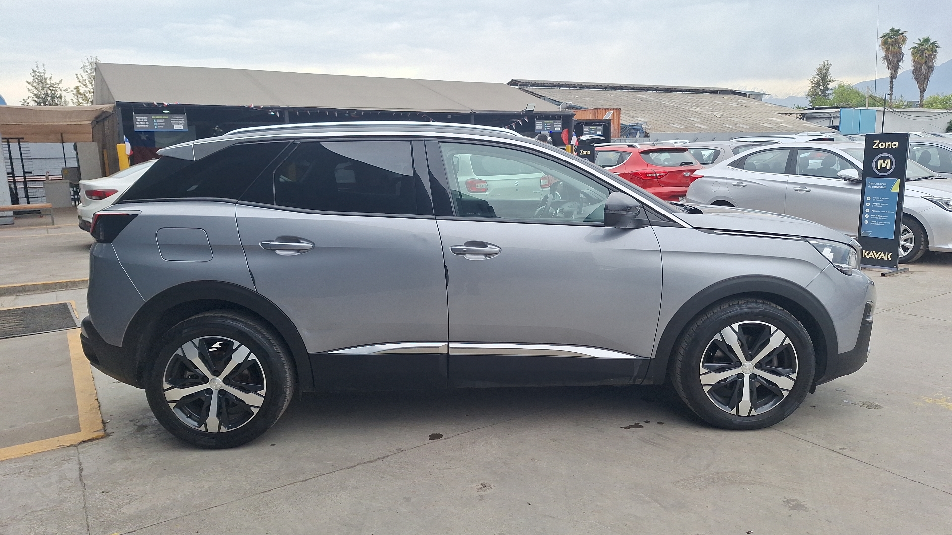 Peugeot 3008 — foto 5 de 15