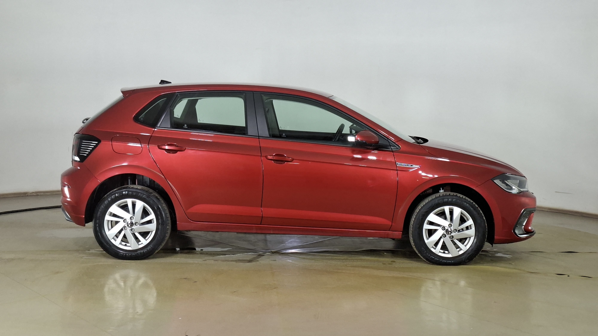 Volkswagen Polo — foto 4 de 15