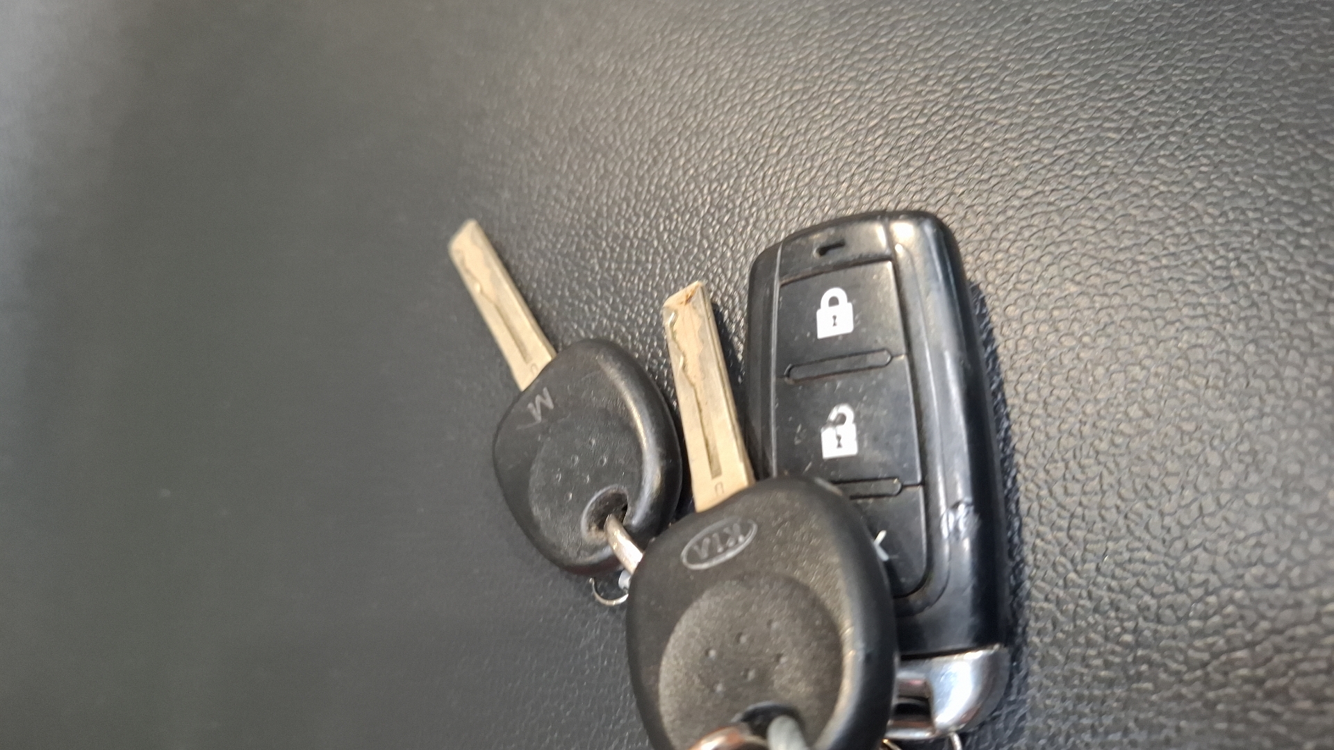KIA Rio5 — foto 15 de 15