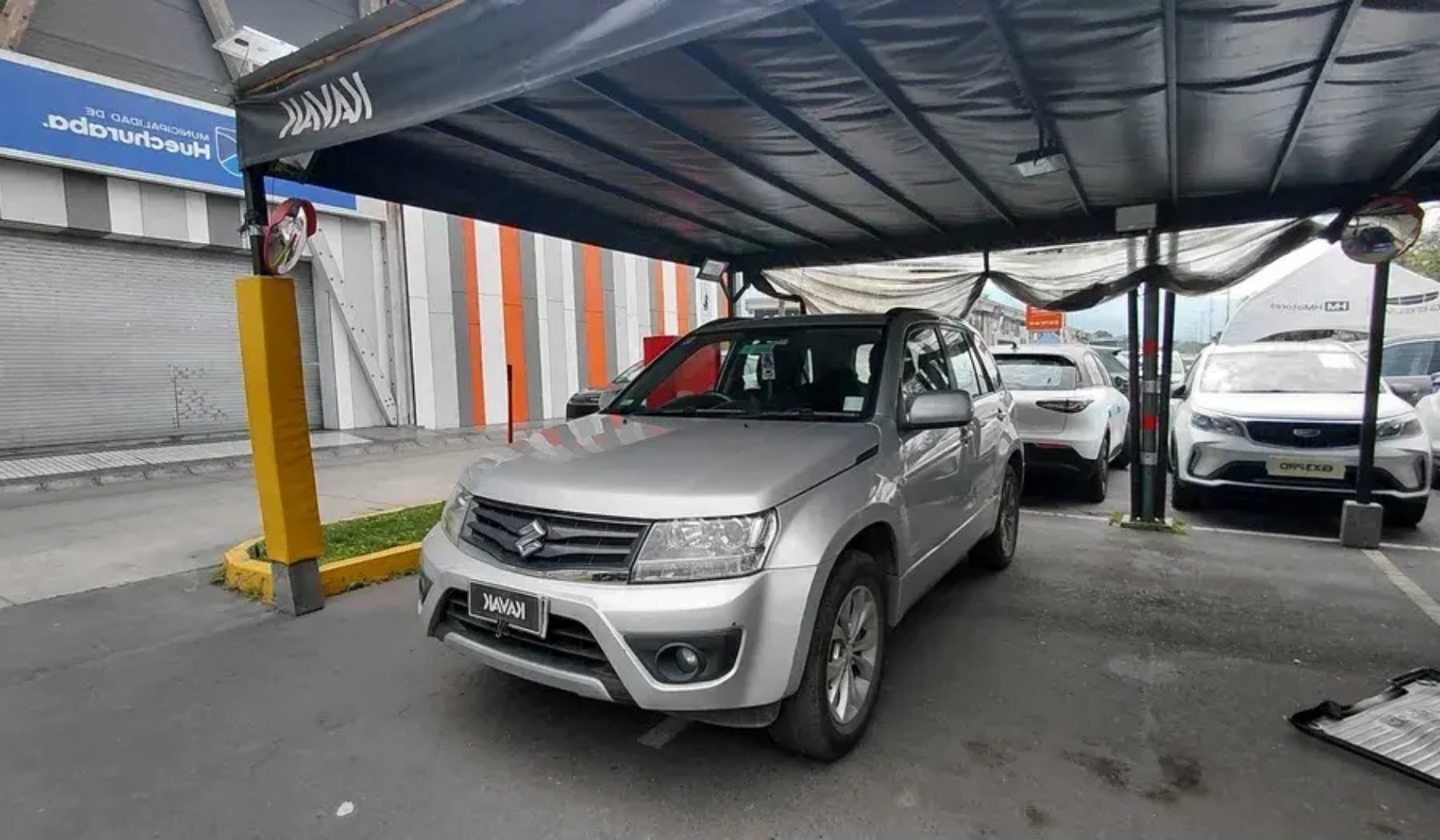 Suzuki Grandnomade
