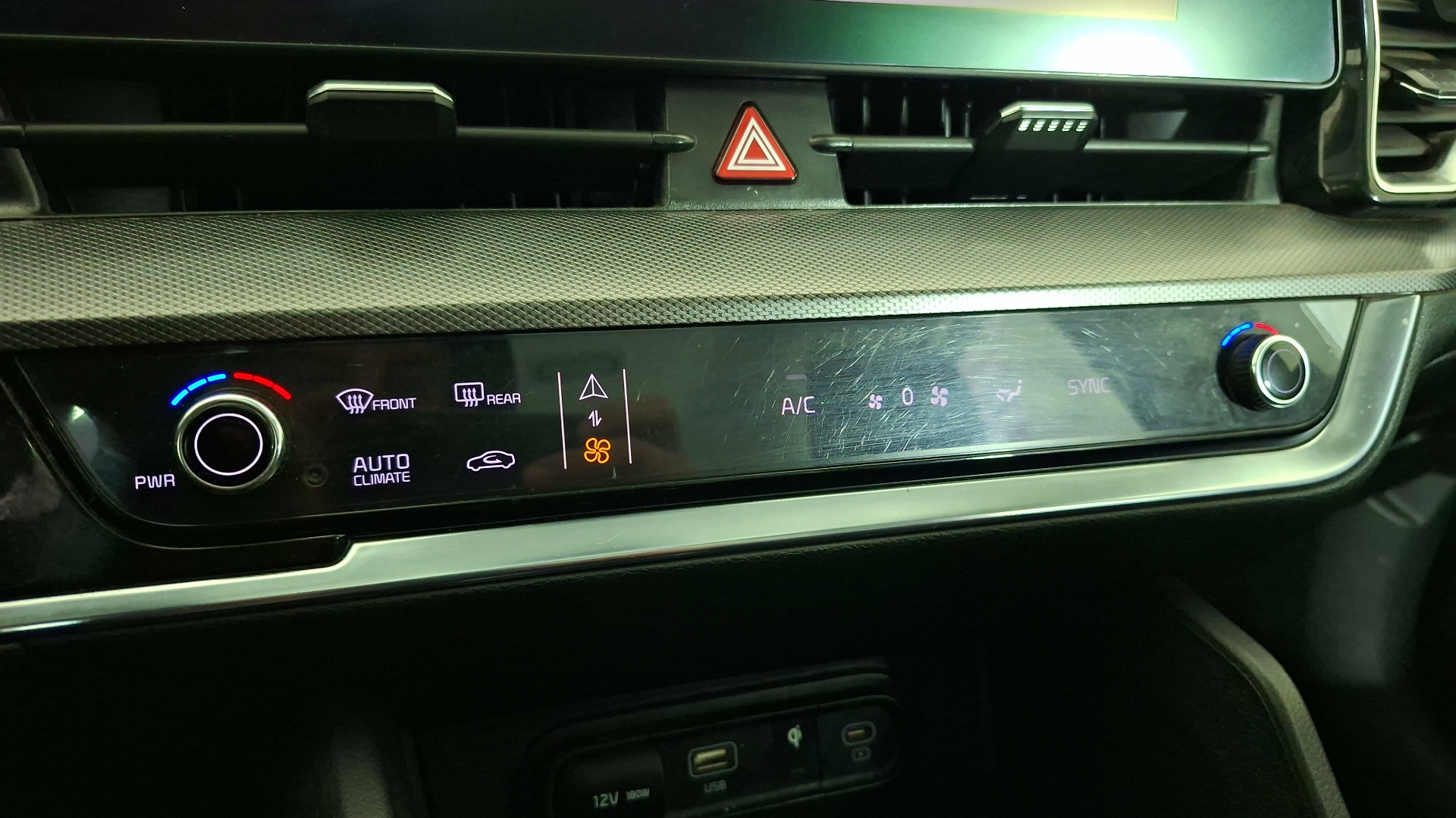 KIA Sportage — foto 15 de 16