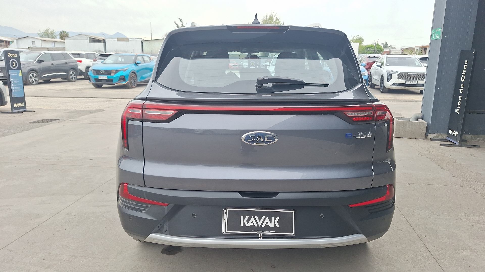 JAC E-Js4 — foto 3 de 16