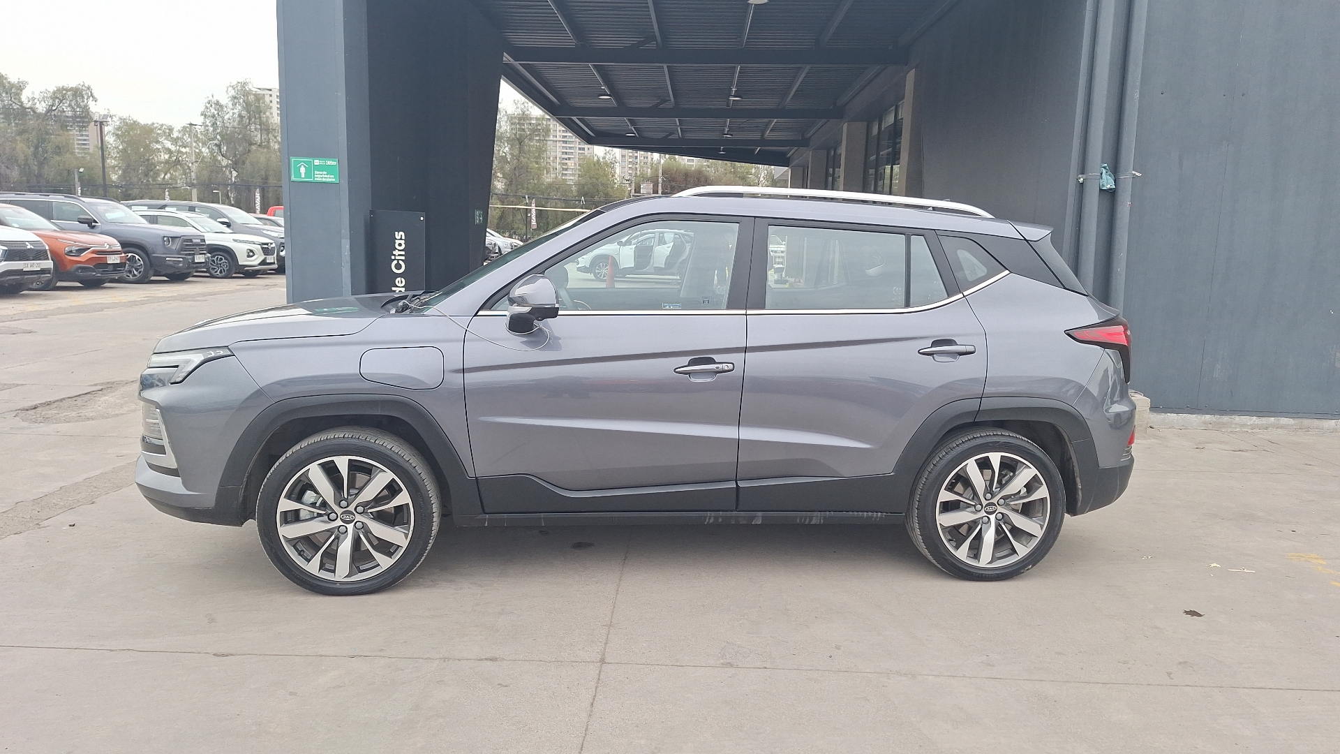 JAC E-Js4 — foto 2 de 16