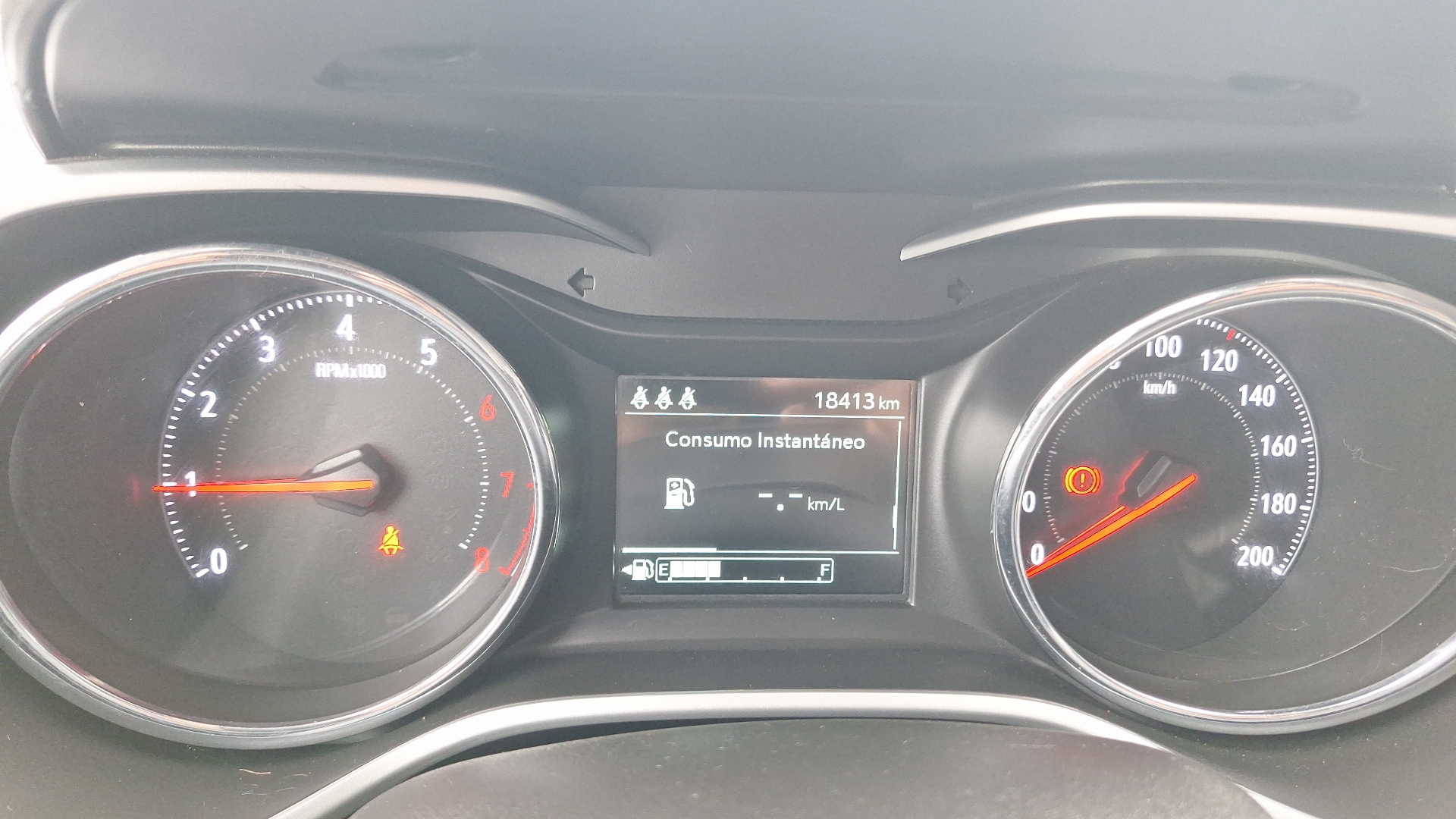 Chevrolet Tracker — foto 9 de 15