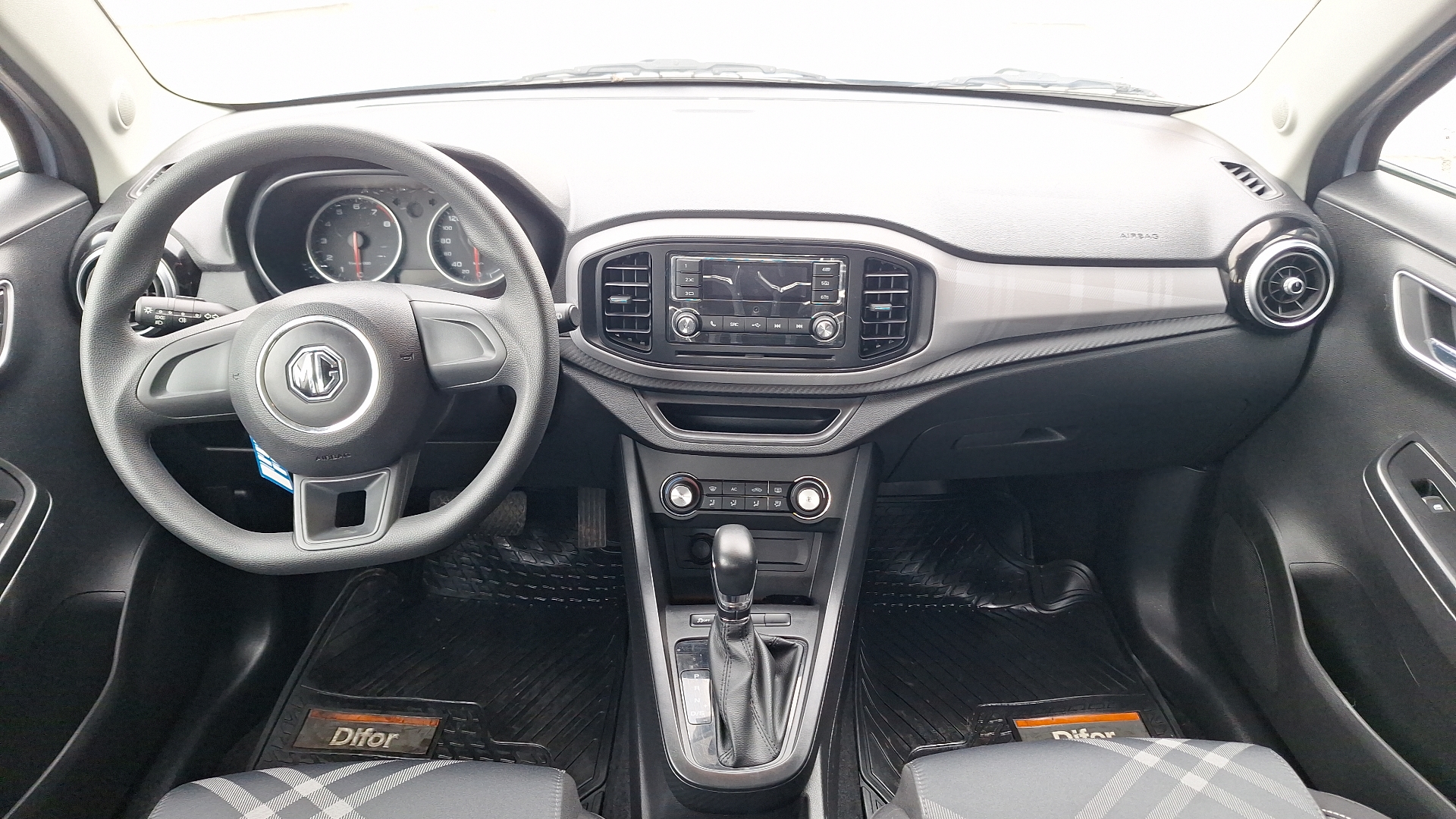 MG 3 — foto 6 de 14