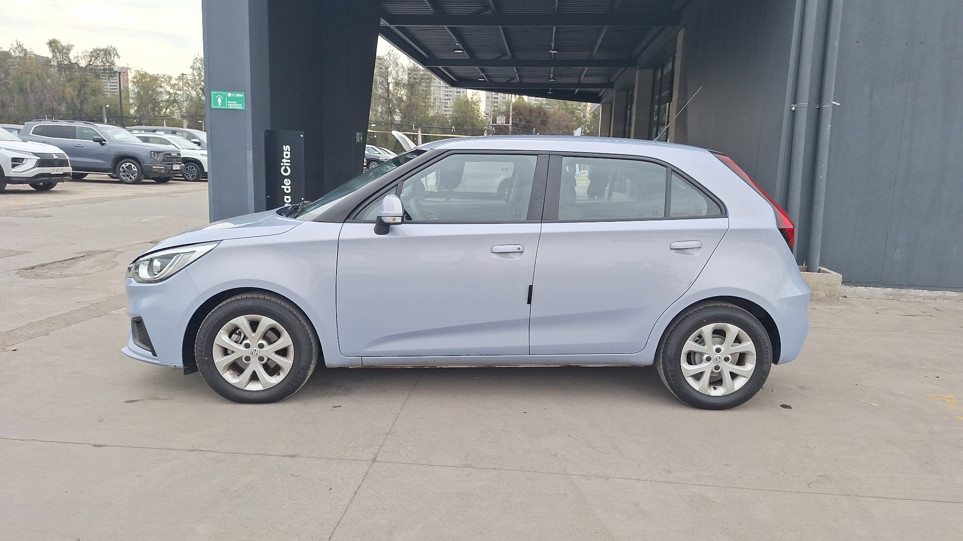 MG 3 — foto 2 de 14