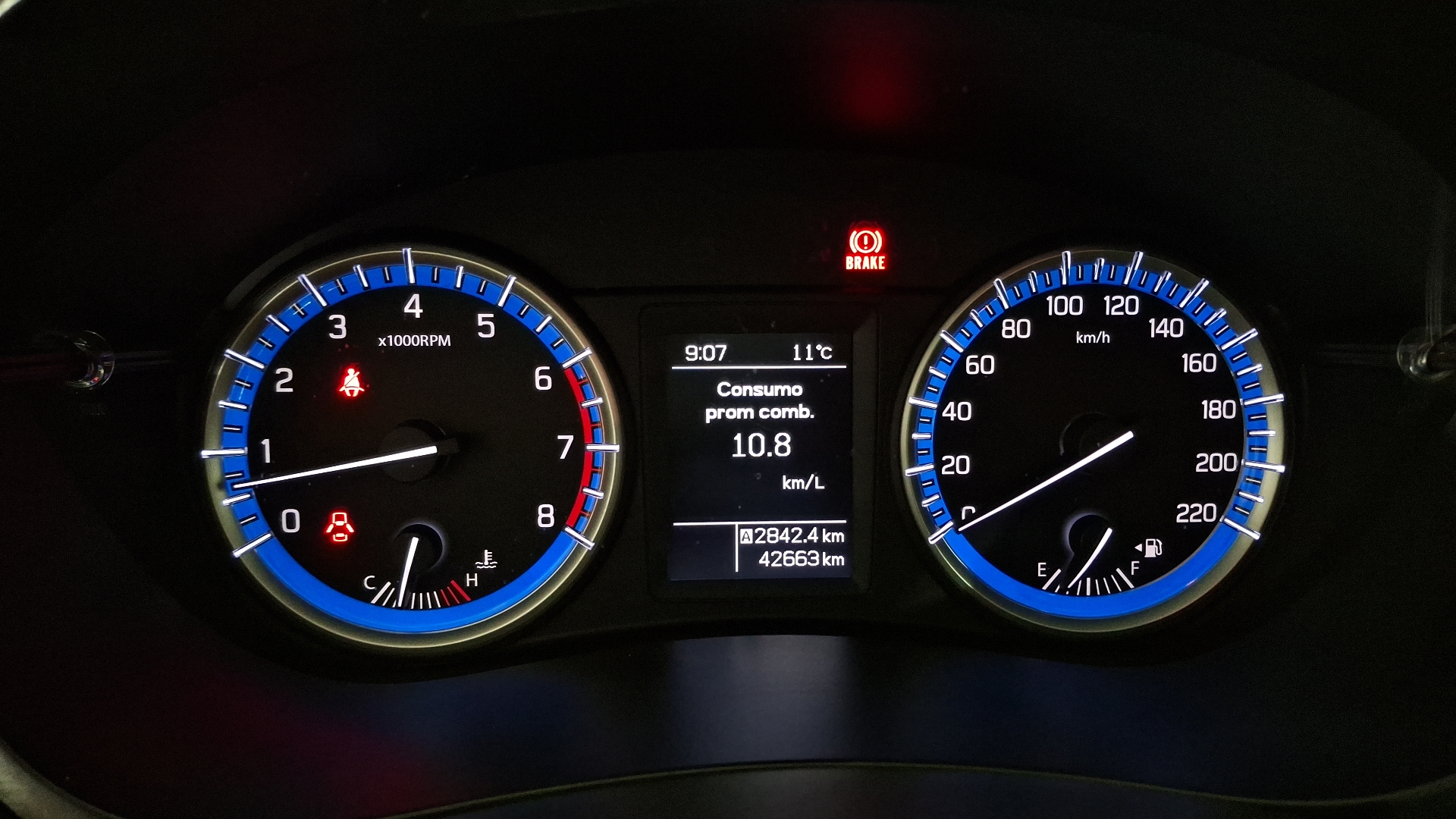 Suzuki S-Cross — foto 9 de 15