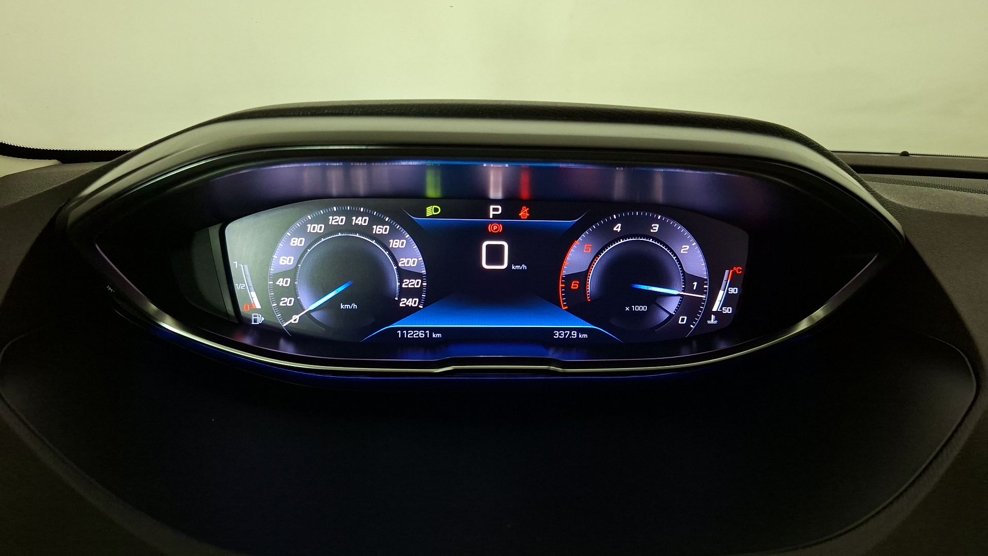 Peugeot 3008 — foto 9 de 16