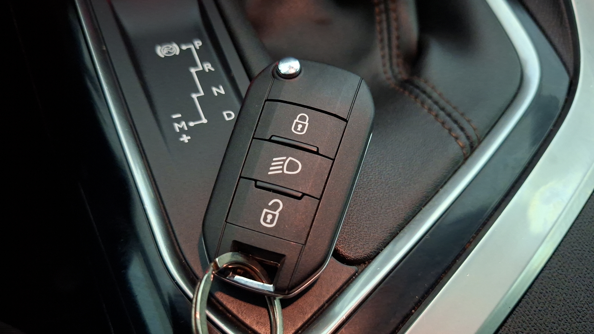 Peugeot 3008 — foto 16 de 16
