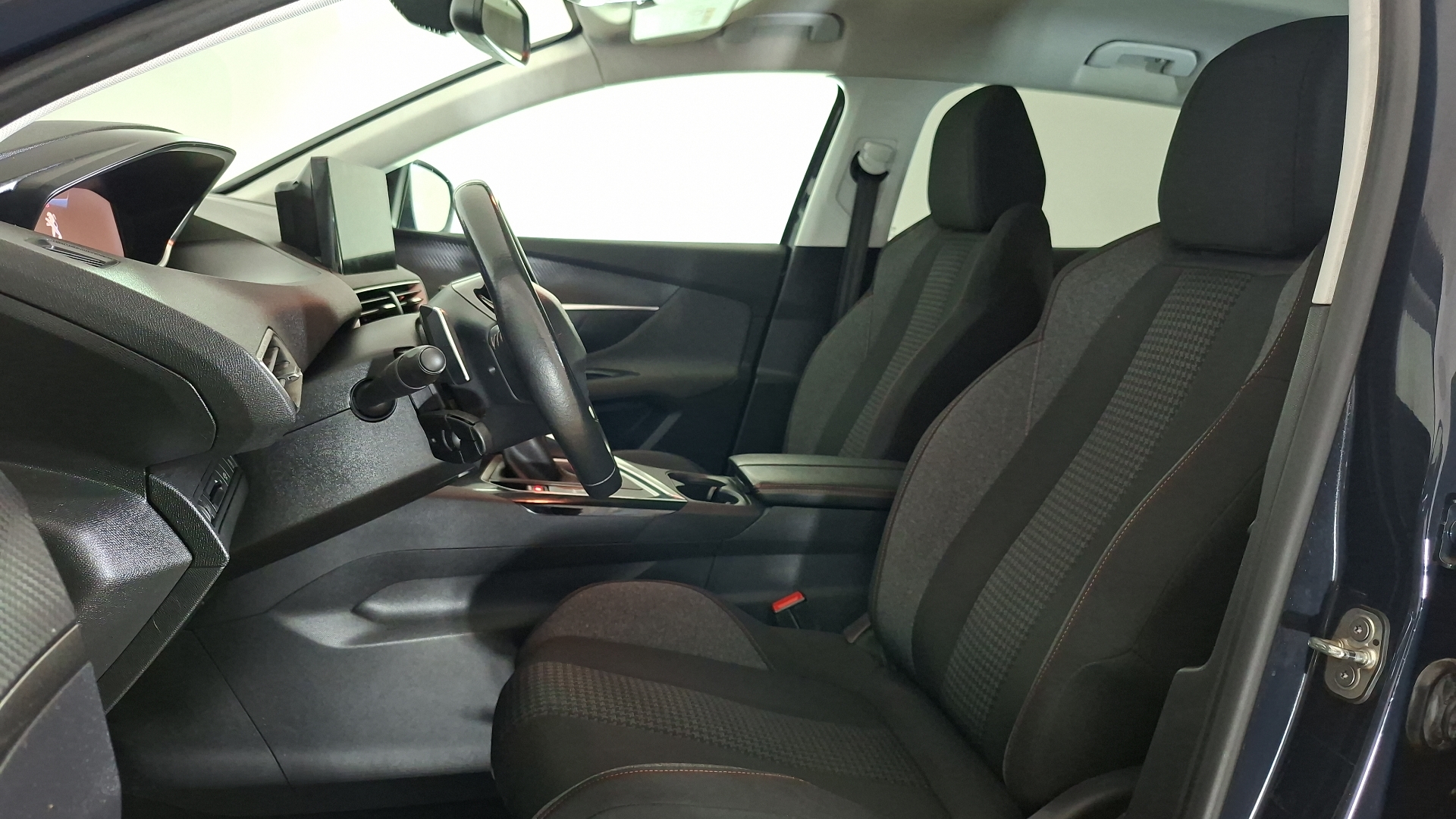 Peugeot 3008 — foto 13 de 16